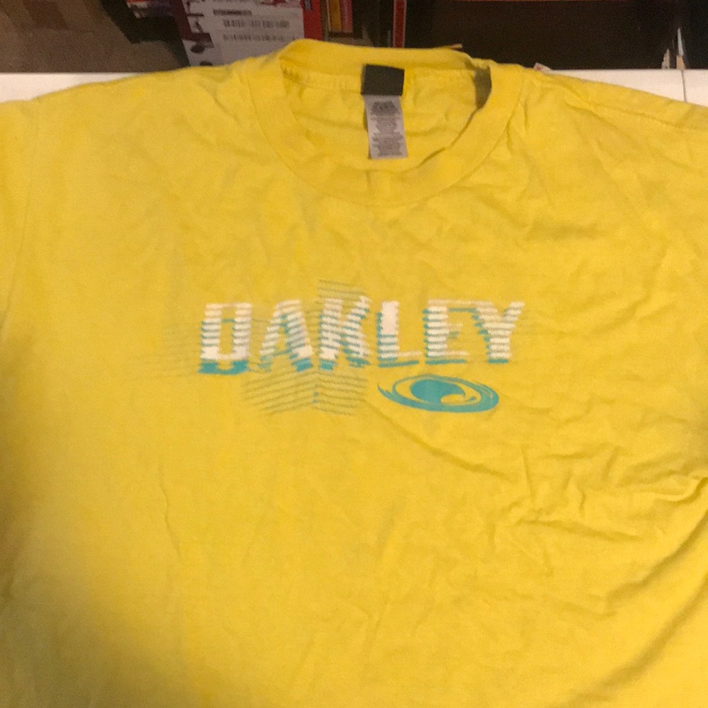 Oakley Tee Shirt